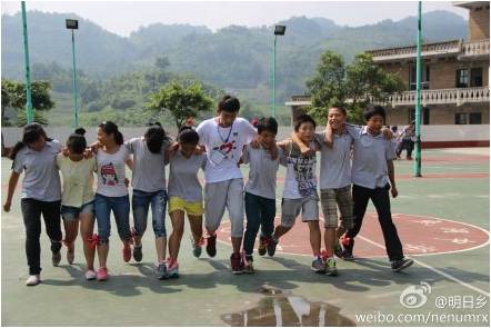 7��21�գ��������l(xi��ng)������֧�̈F(tu��n)�Ĵ�С����������e�׶��ЌW(xu��)�e�k��Ȥζ�\�ӕ���꠆T�͌W(xu��)�����R��������Α��Г]����ˮ�����f�P(gu��n)���c������