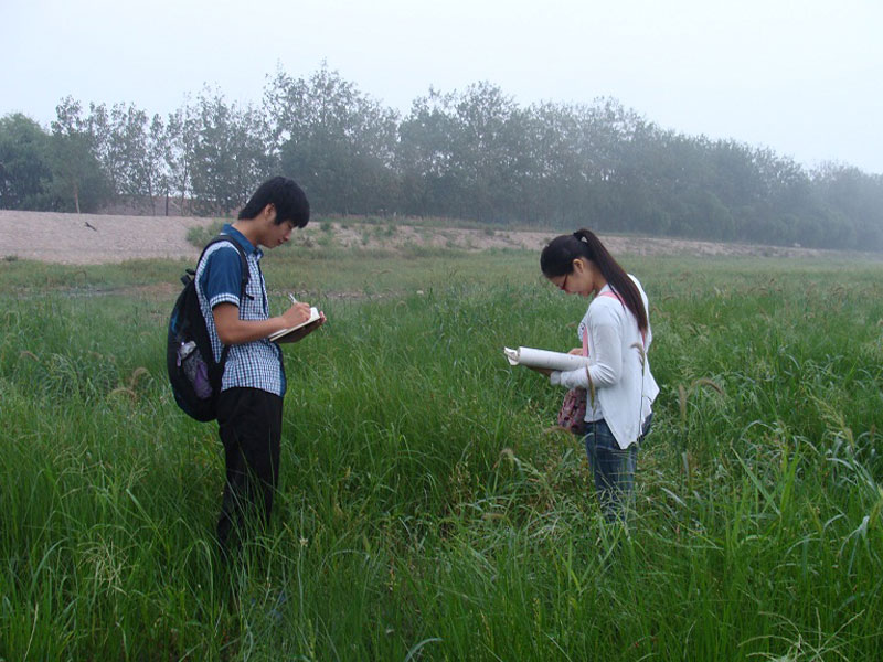 7��14�������u�r(n��ng)�I(y��)��W(xu��)������B(t��i)����(m��ng)֮�(du��)����(l��i)�����u�а�ɳ�ӝ�أ��ۖ|�Σ���(du��)ֲ��N�(l��i)���w���M(j��n)�ЬF(xi��n)��(ch��ng)�о���