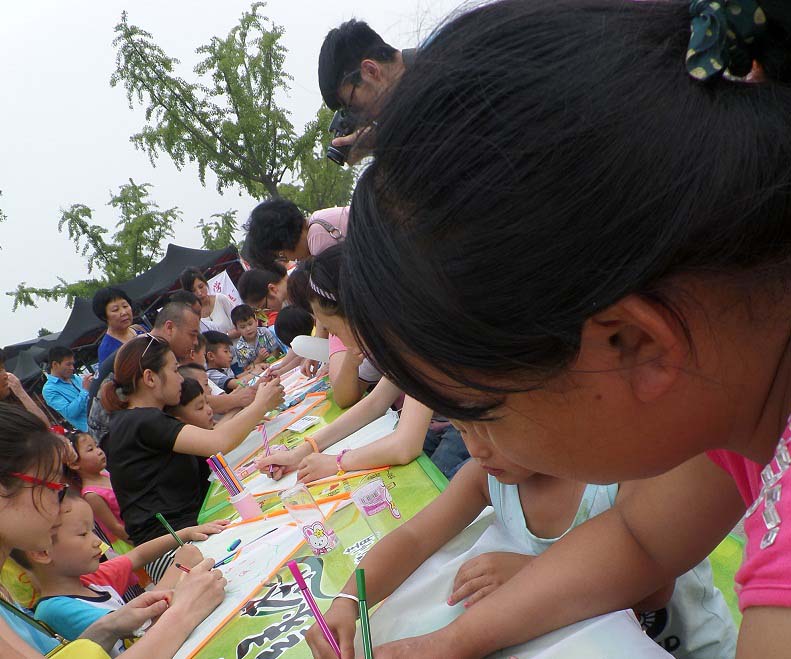 �I�����@С���Ѽ����L(zh��ng)�����L(f��ng)�~���L�����������Լ��ĭh(hu��n)�����Z��