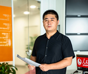 6.奮斗獎(jiǎng)：孫永新（第二黨支部、總編室）