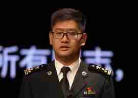 首都機(jī)場(chǎng)海關(guān)旅檢一處旅檢三科黨支部書(shū)記、科長(zhǎng)